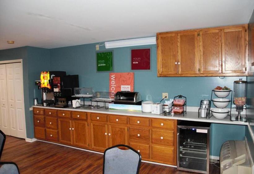 בית מלון כפרי Four Seasons Country Inn