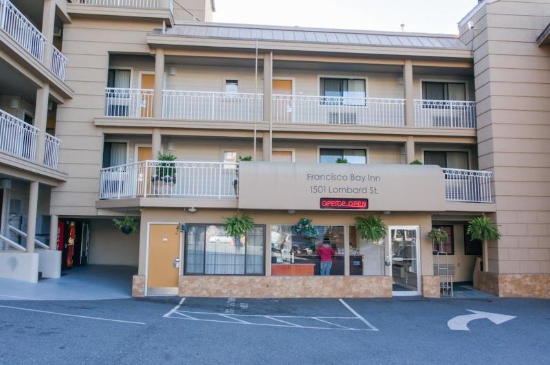 호텔 Francisco Bay Inn