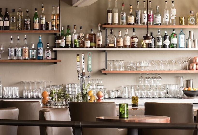 فندق Friday Harbor House