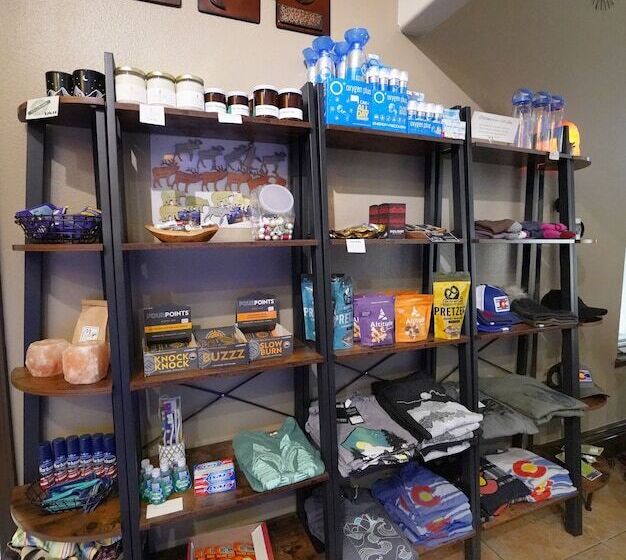 בית מלון כפרי Frisco Inn On Galena