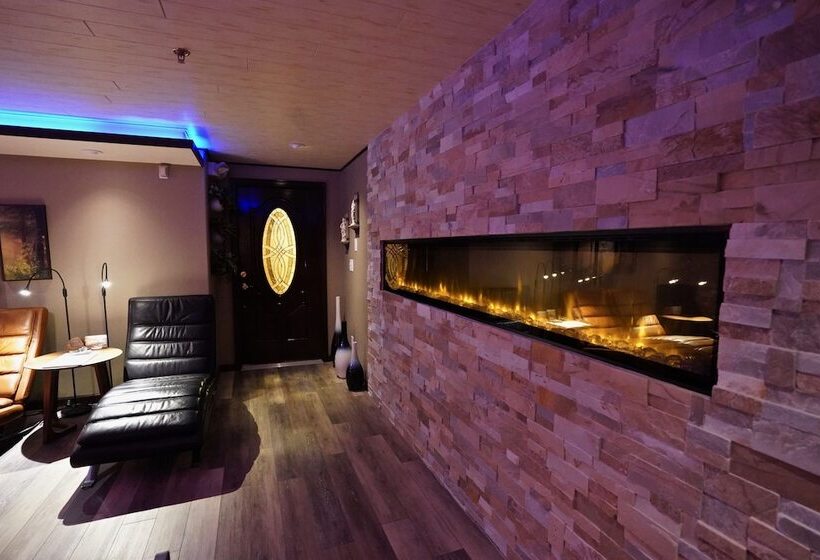 בית מלון כפרי Frisco Inn On Galena