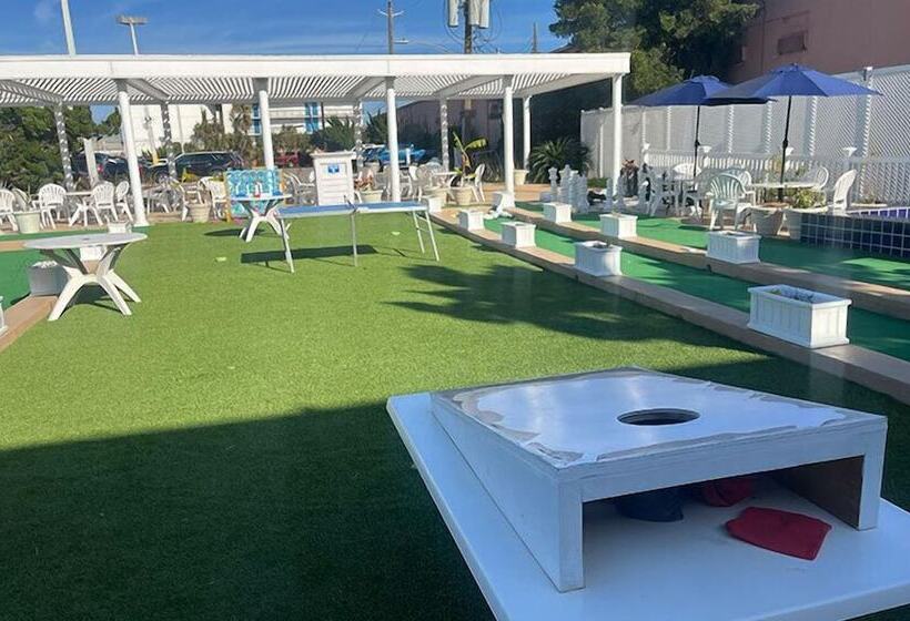 בית מלון כפרי Gaido S Seaside Inn