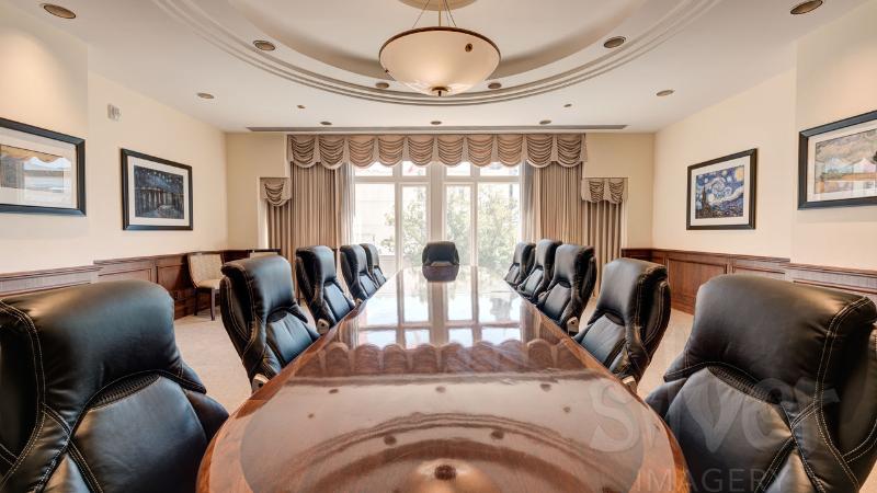 Отель Gaslamp Plaza Suites