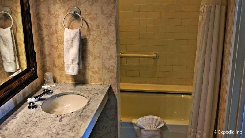 Отель Gaslamp Plaza Suites