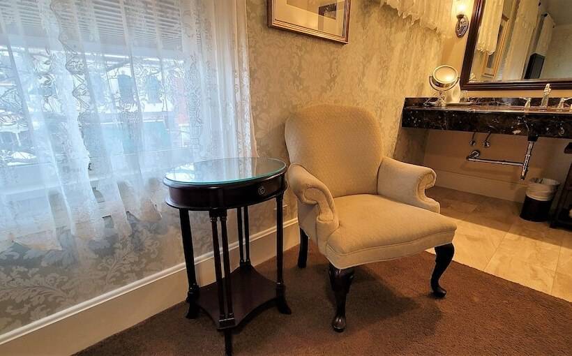 בית מלון כפרי General Palmer