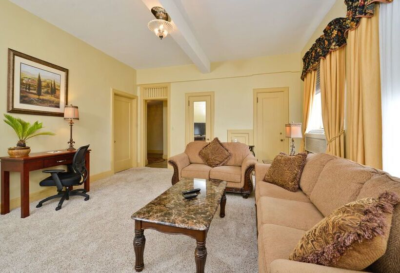 Genetti Hotel, Surestay Collection By Best Western