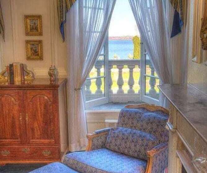 酒店 Geneva On The Lake Boutique Resort