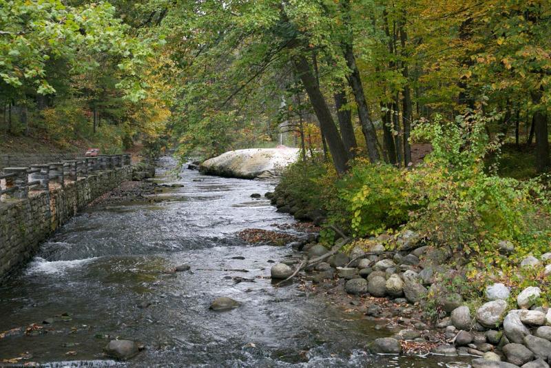 酒店 Gideon Putnam Resort & Spa