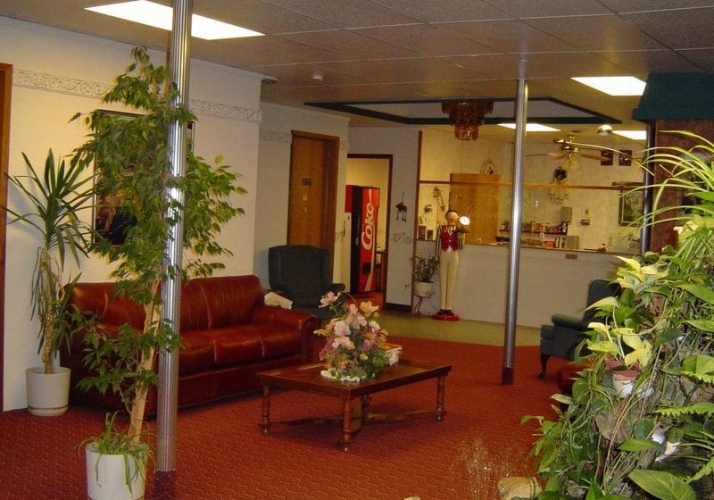 فندق Glacier Gateway Inn