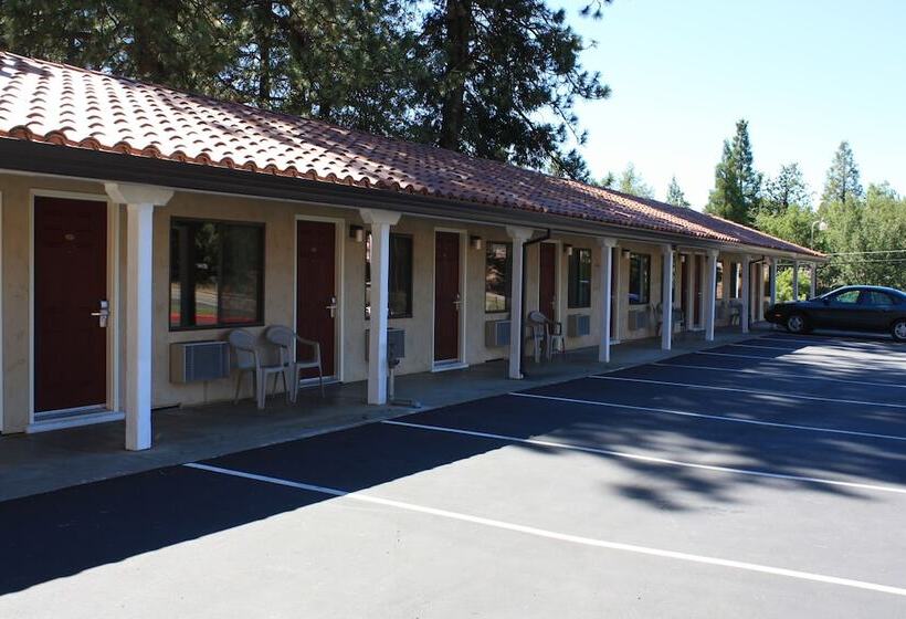 호텔 Gold Trail Motor Lodge