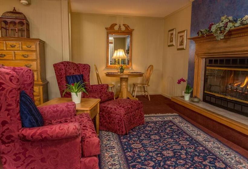 هتل Goldmoor Inn & Resort