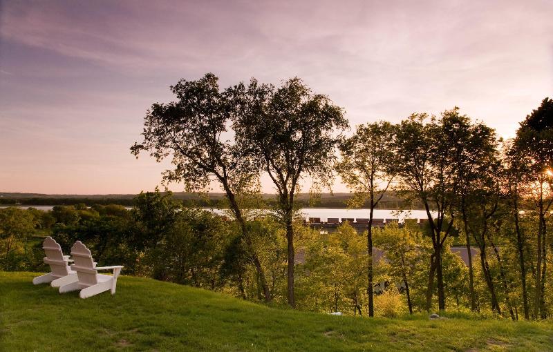 ホテル Goldmoor Inn & Resort