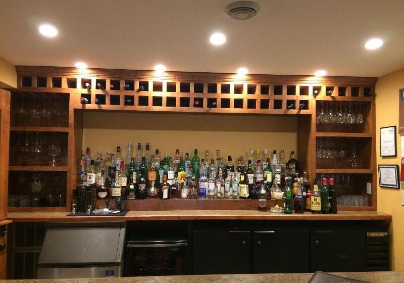 ホテル Goldmoor Inn & Resort