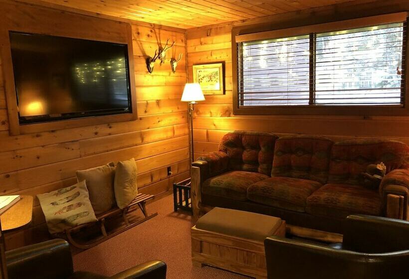 فندق Good Medicine Lodge