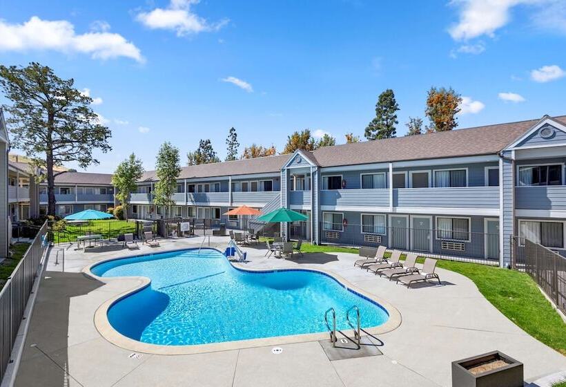 فندق Good Nite Inn Calabasas