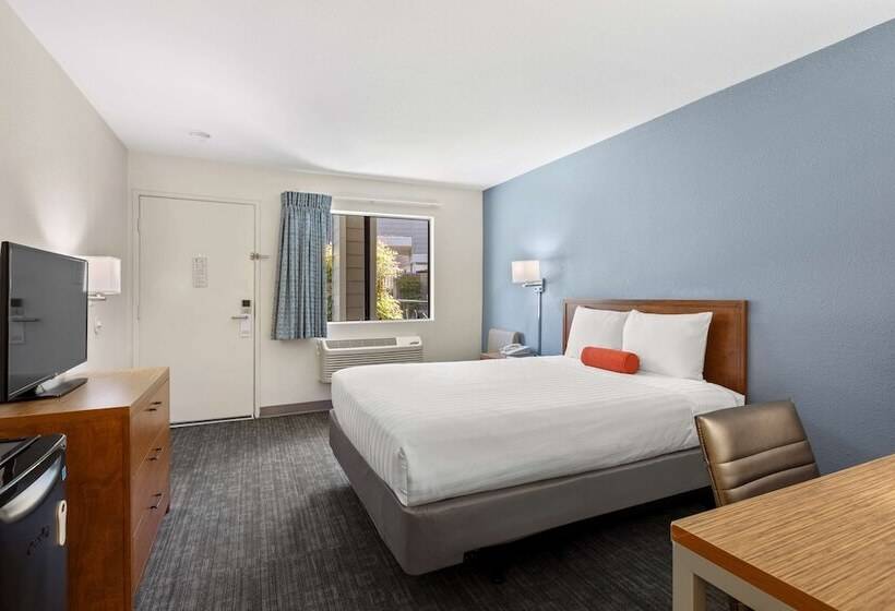 فندق Good Nite Inn Calabasas