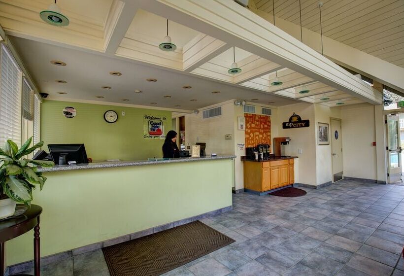 בית מלון כפרי Good Nite Inn Redwood City   San Francisco Airport