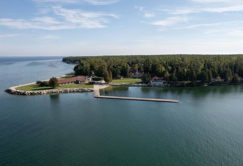 Отель Gordon Lodge