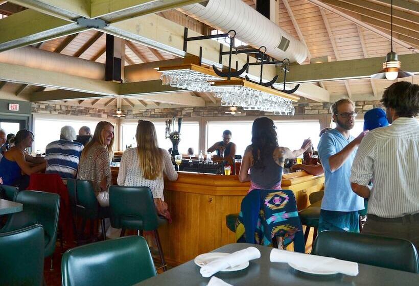 Отель Gordon Lodge