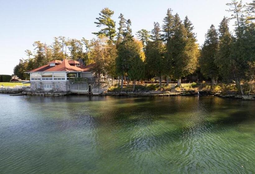 Отель Gordon Lodge