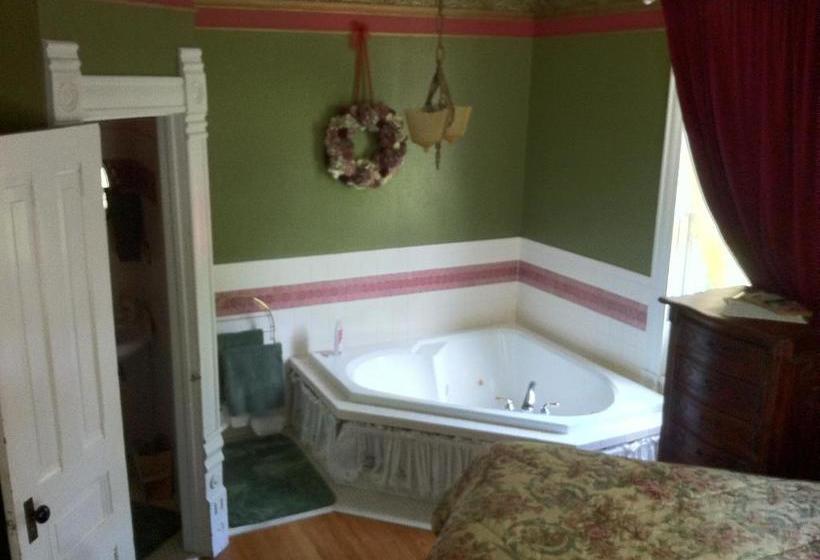 فندق Grand Avenue Bed And Breakfast