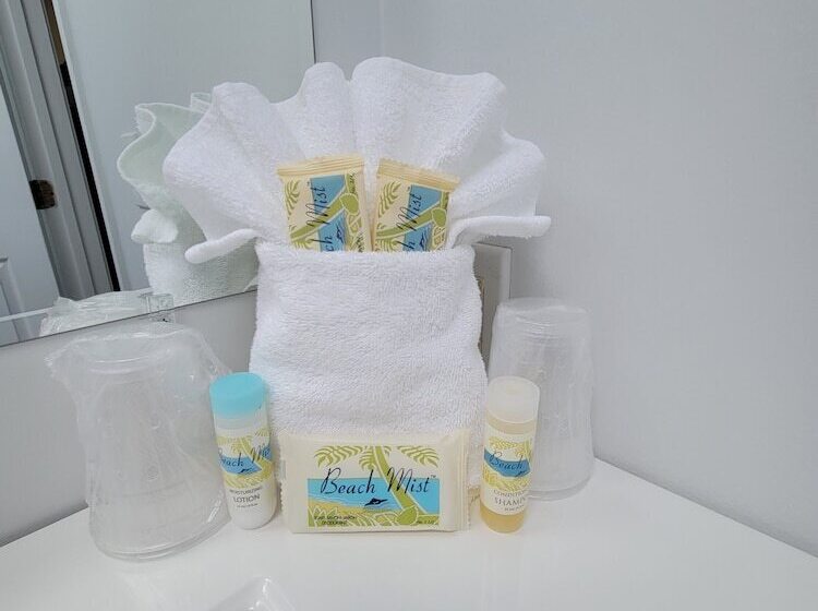 호텔 The Grand Beach Inn