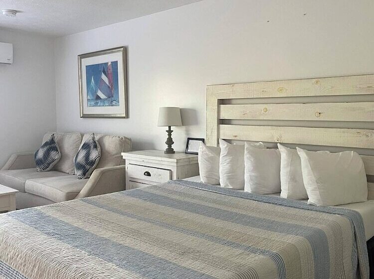 호텔 The Grand Beach Inn