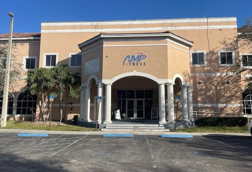 فندق Grand Palms Spa & Golf Resort