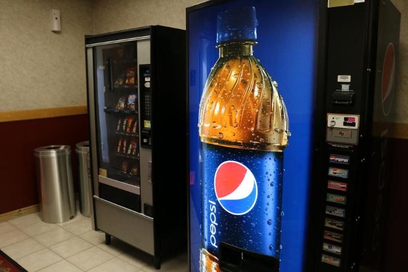 فندق Gray Wolf Inn & Suites