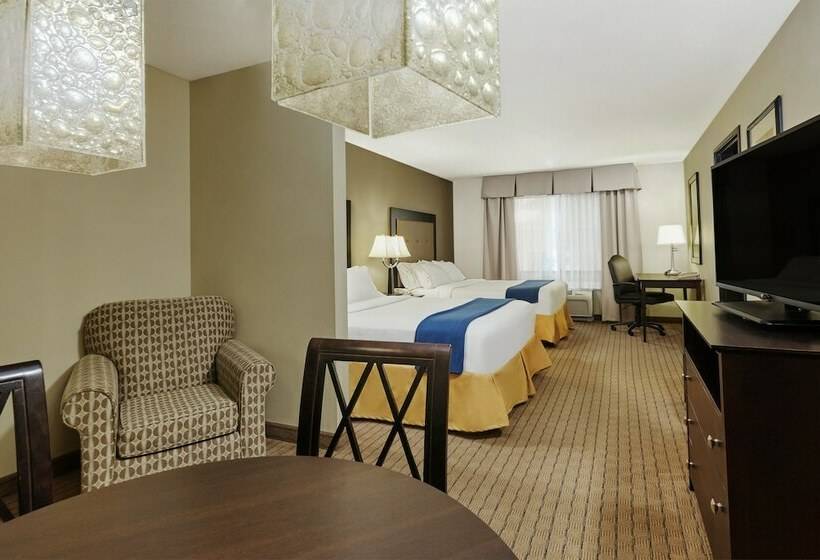 فندق Holiday Inn Express & Suites Madison Verona, An Ihg