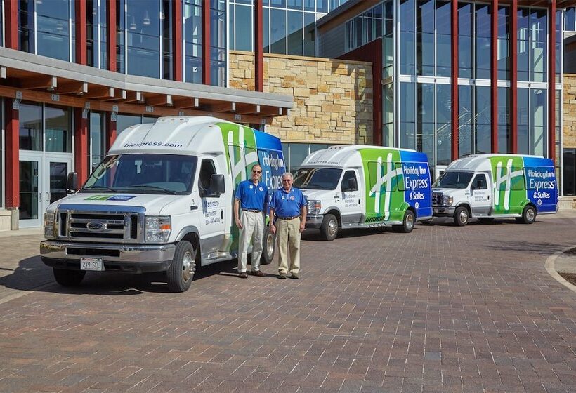 فندق Holiday Inn Express & Suites Madison Verona, An Ihg