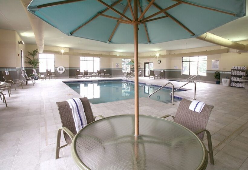 فندق Holiday Inn Express & Suites Madison Verona, An Ihg