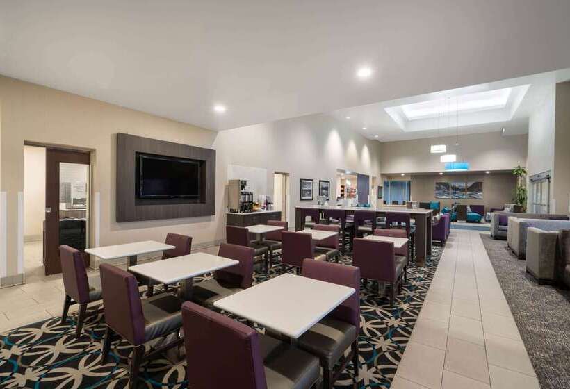 ホテル La Quinta Inn & Suites By Wyndham Fort Collins, Colorado
