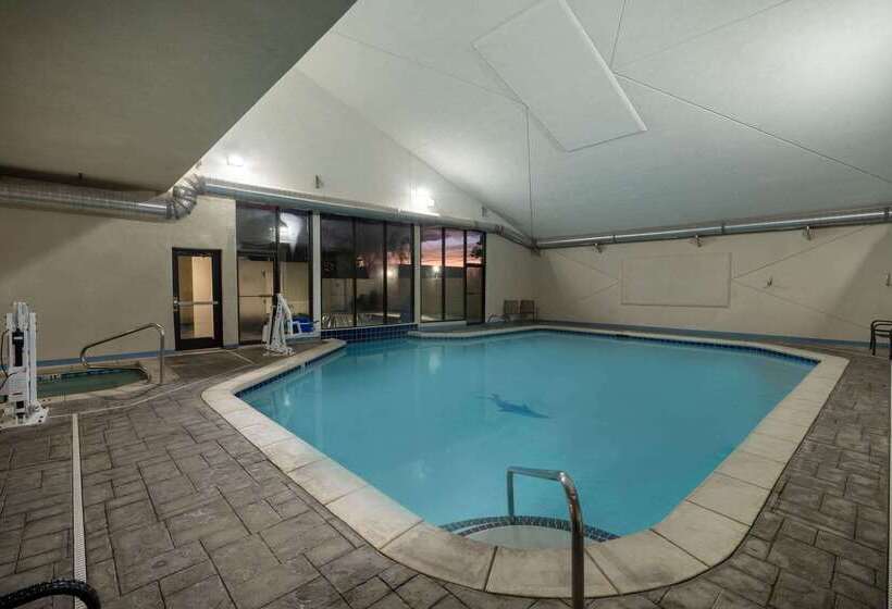 ホテル La Quinta Inn & Suites By Wyndham Fort Collins, Colorado