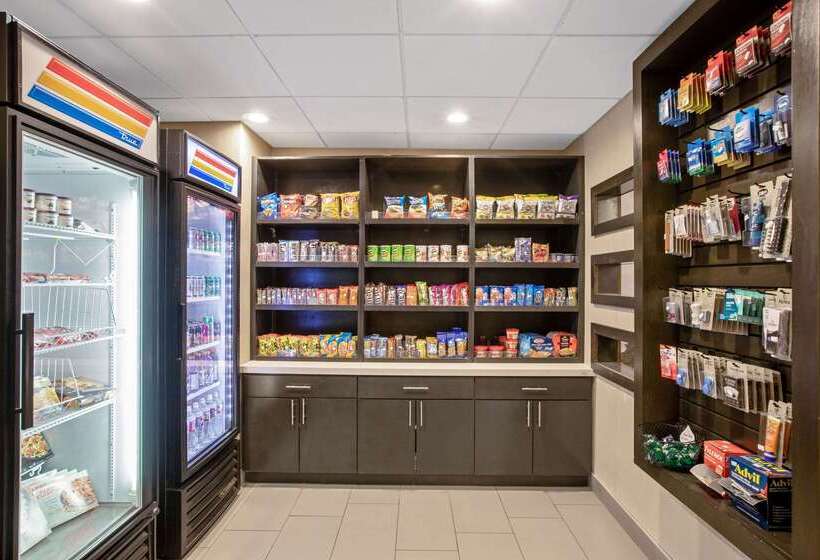 فندق La Quinta By Wyndham Fayetteville