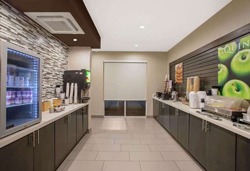 فندق La Quinta By Wyndham Fayetteville