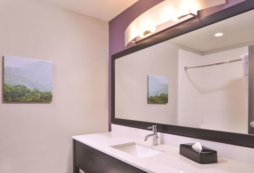 فندق La Quinta By Wyndham Fayetteville