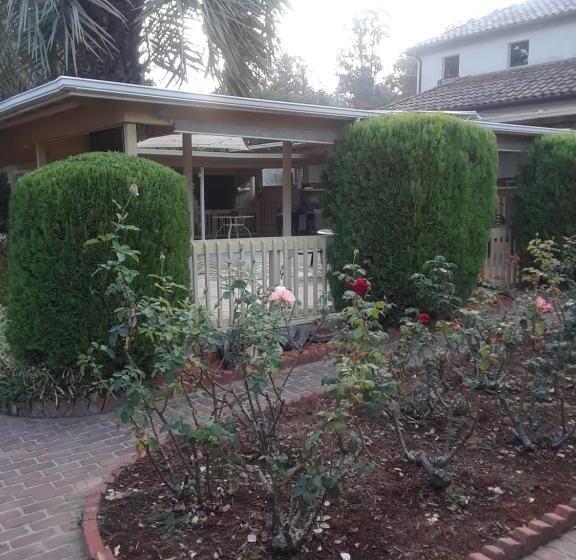 ホテル Los Gatos Garden Inn