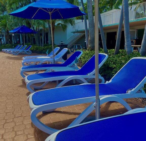 ホテル Radisson Resort Miami Beach