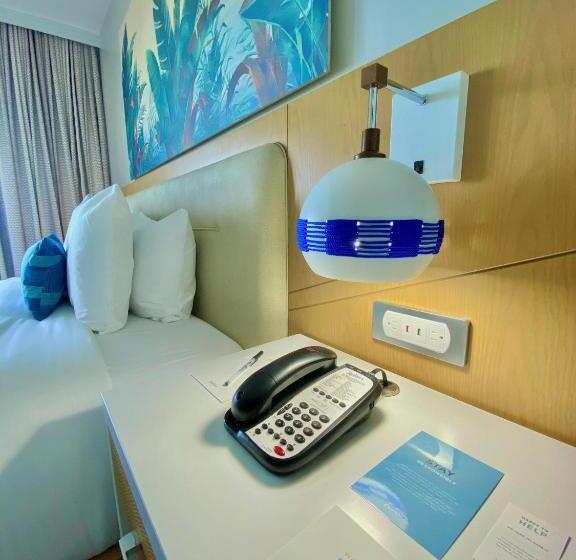 ホテル Radisson Resort Miami Beach