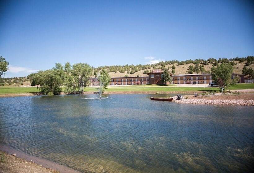 فندق Super 8 By Wyndham Newcastle