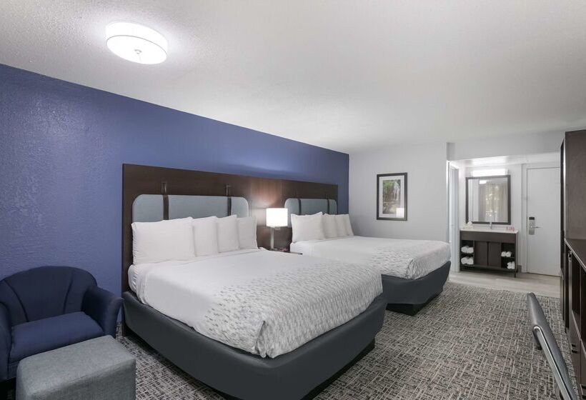 Surestay Plus Hotel By Best Western Gatlinburg