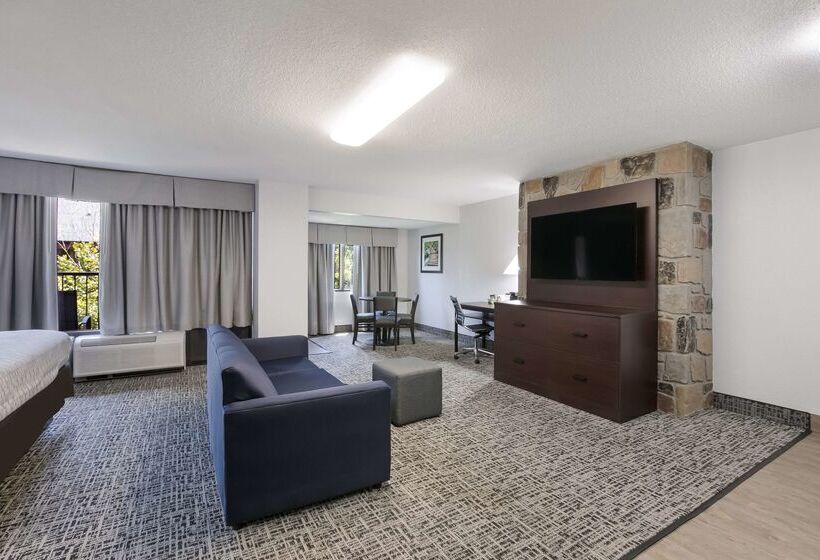 Surestay Plus Hotel By Best Western Gatlinburg