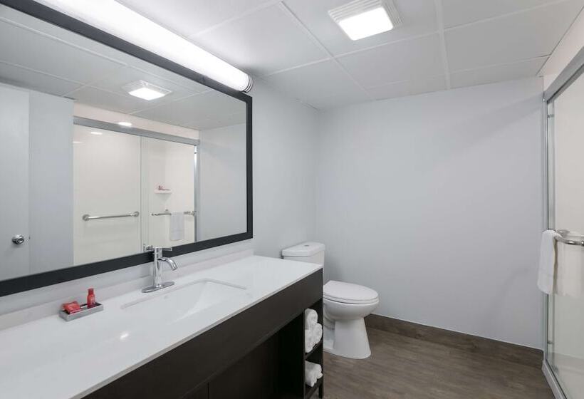 Surestay Plus Hotel By Best Western Gatlinburg