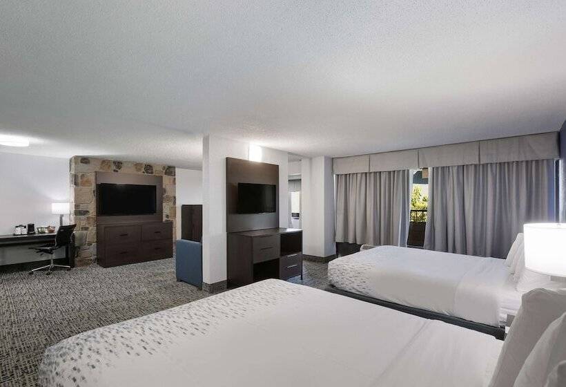 Surestay Plus Hotel By Best Western Gatlinburg
