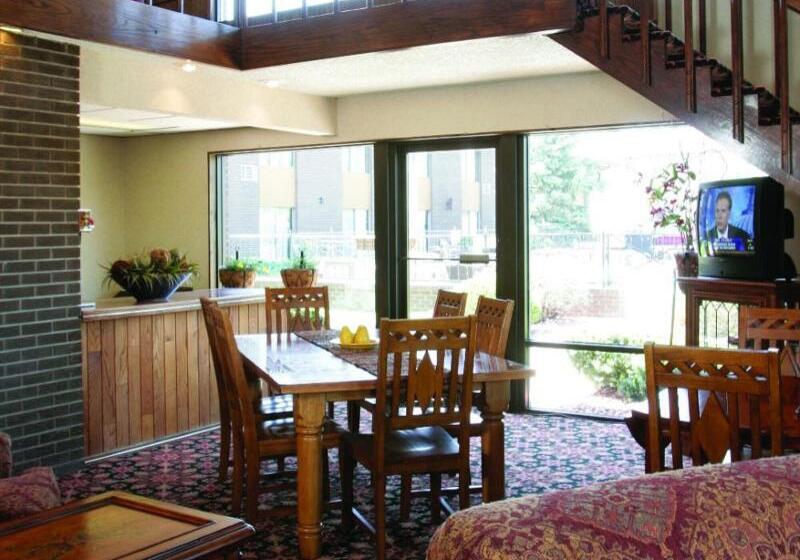 ホテル The Foothills Inn