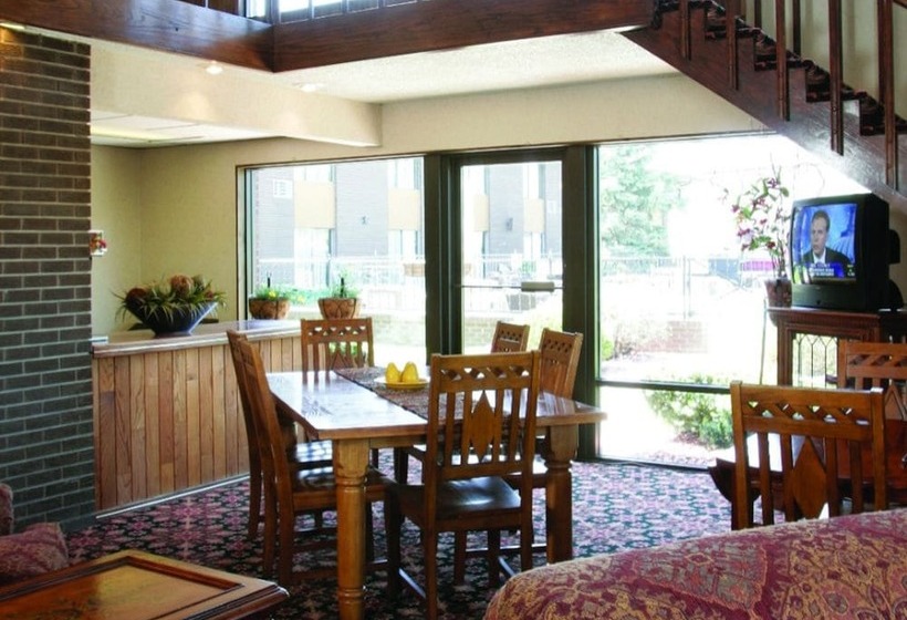 ホテル The Foothills Inn