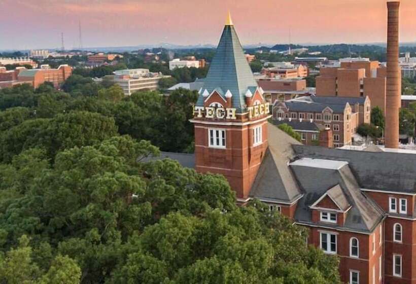 Отель The Georgian Terrace