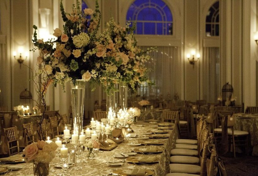 Отель The Georgian Terrace