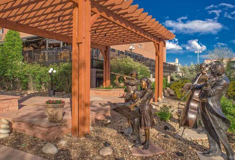 The Golden Hotel, Ascend Hotel Collection